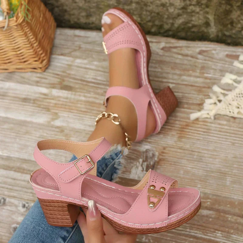 š„ Women's Chunky Heeled Sandals