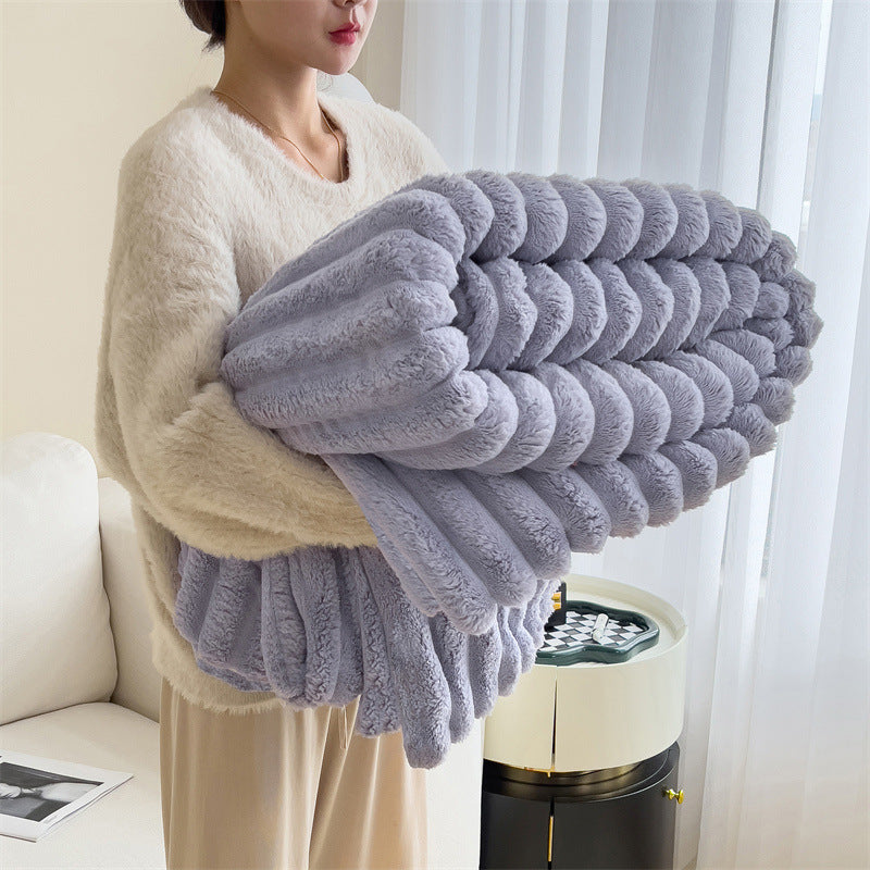 🍂Autumn Sale - 50% Off!🛏️Thickened Rabbit Plush&Milk Velvet Cover Blanket🫧Wrap up in Ultimate Comfort