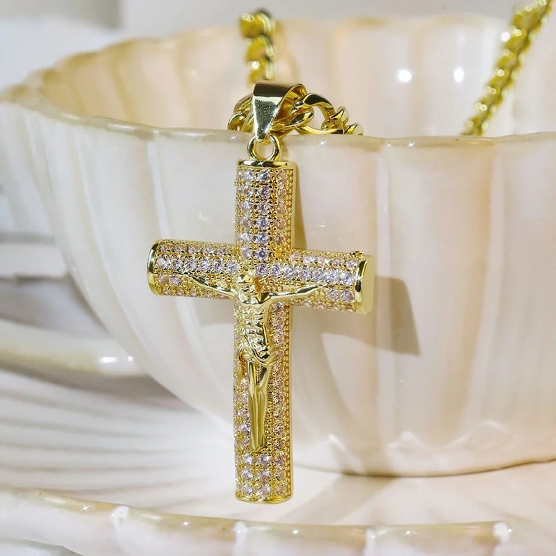 🎉HOLIDAY HAUL SALE✝️Jesus Crucifix Pendant Necklace🎁