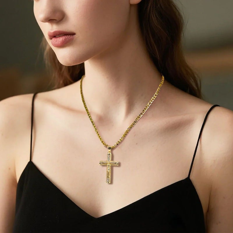 🎉HOLIDAY HAUL SALE✝️Jesus Crucifix Pendant Necklace🎁