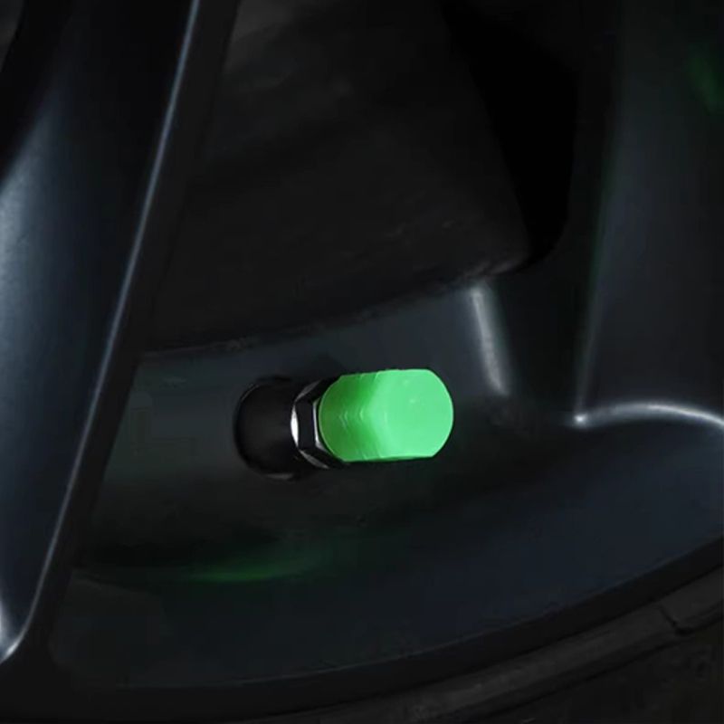 💥Glow-in-the-dark valve caps (tire valve caps) 🚗💫
