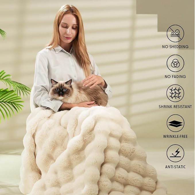 🎅Xmas Hot Sales - 🔥🔥50% OFF🔥🔥🛏️Thickened rabbit plush&milk velvet cover blanket