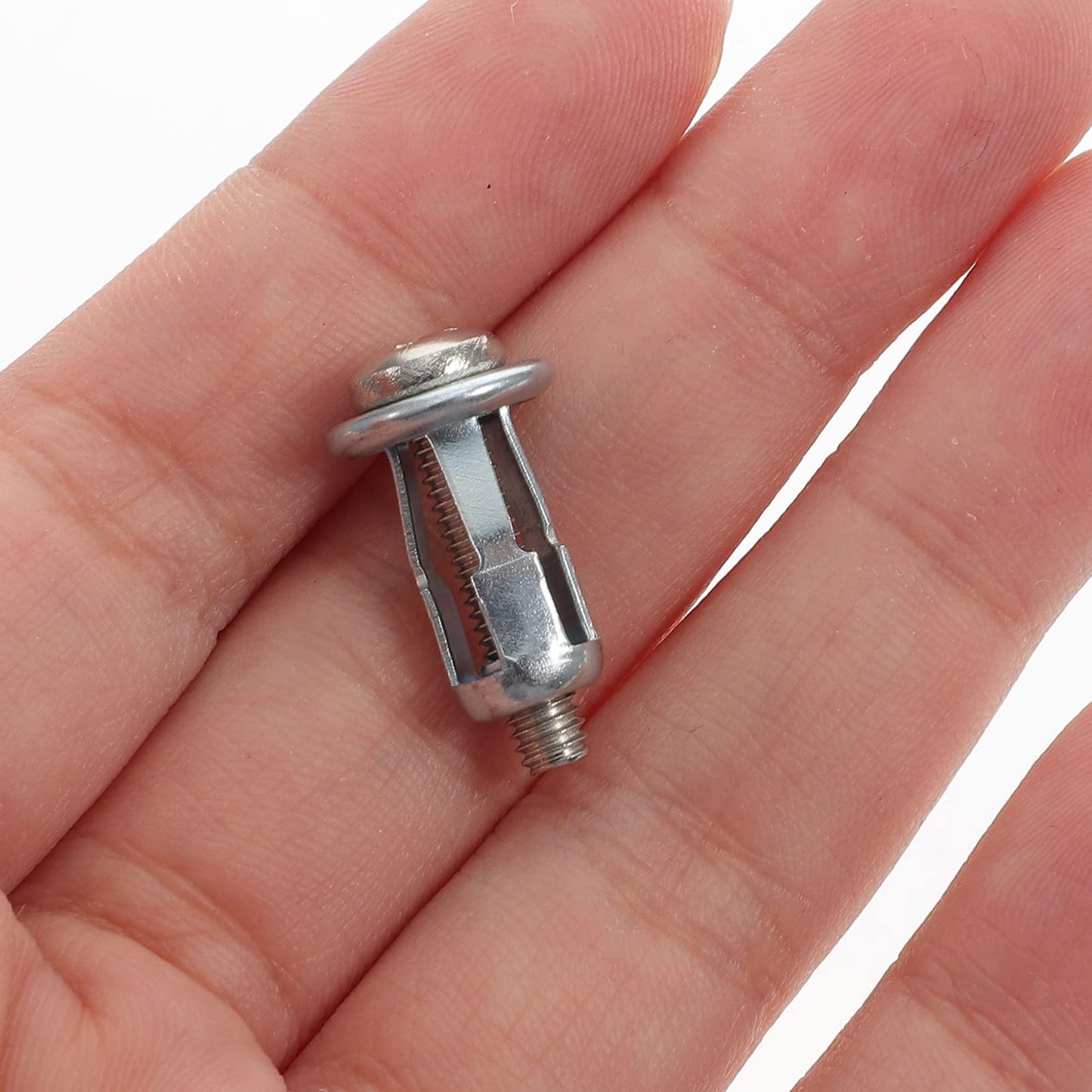 🔥50 pcs Expansion Screw Petal Nut